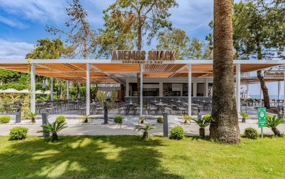 RESTAURANT & BAR