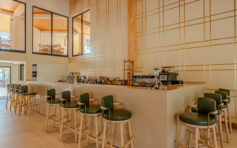 Lobby Bar